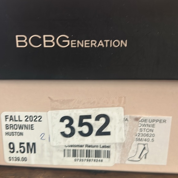 BCBGeneration Huston Brownie Bootie Size 9.5 - Picture 10 of 10